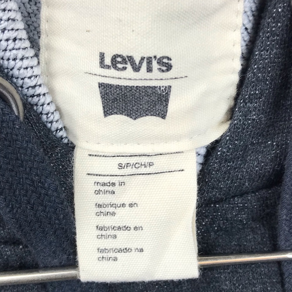 Levi’s Sweatshirt Hoodie California Dreaming EUC - Picture 7 of 11